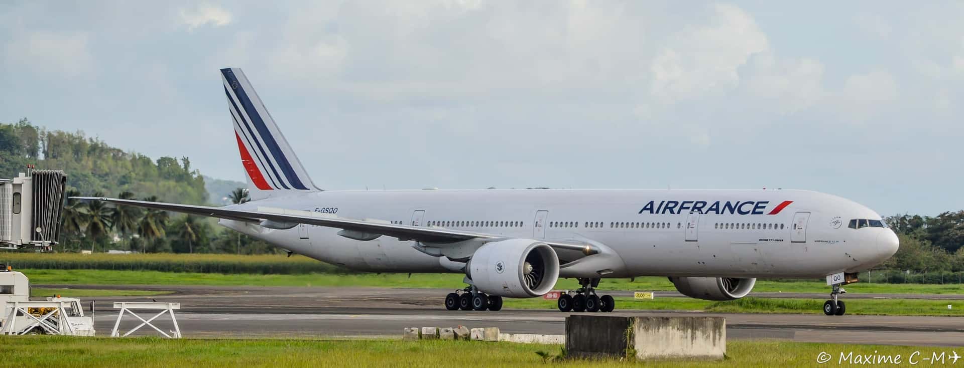 Air France Boeing 777-300ER, one of the aircraft types the airline flies on its Indian routes