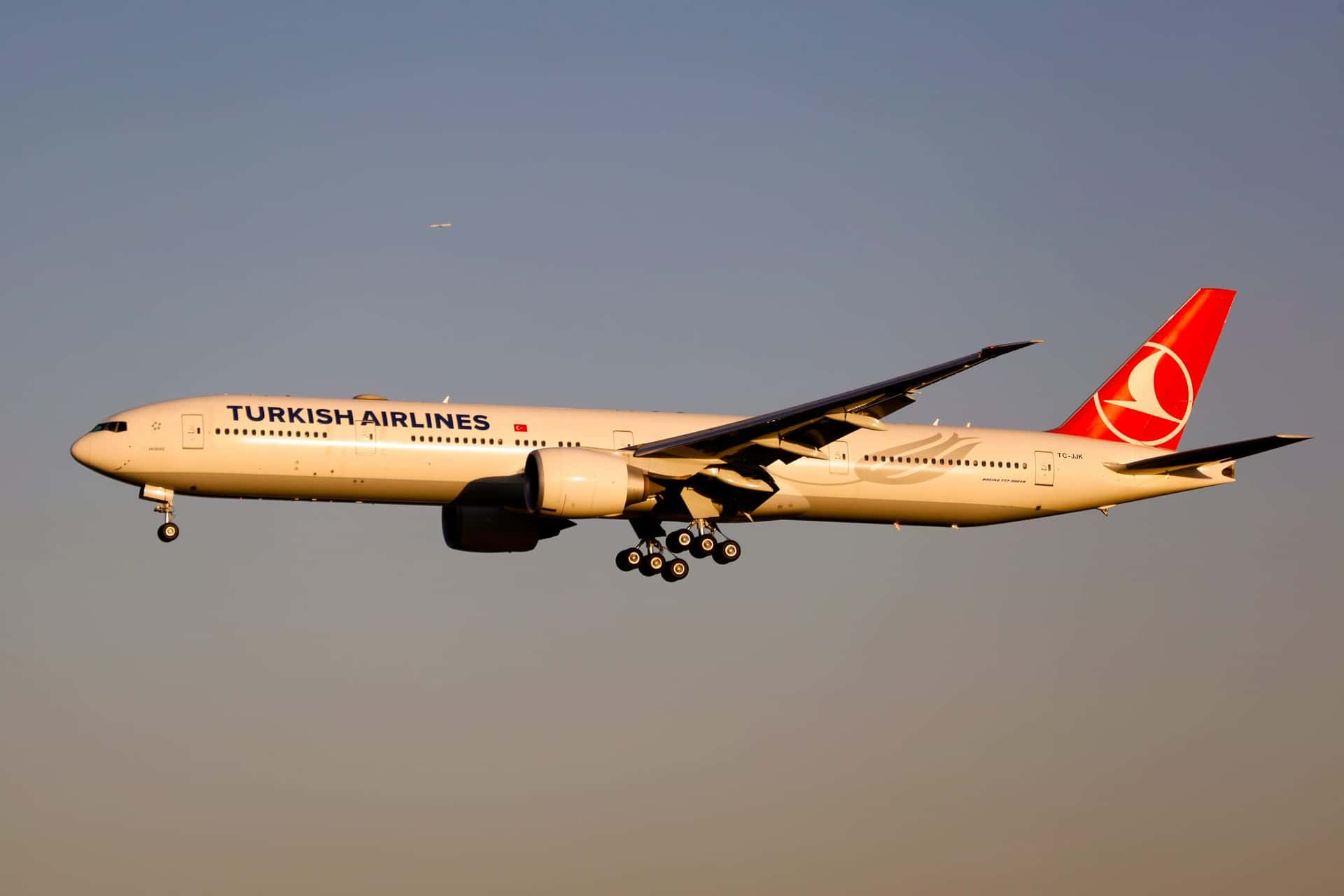 Turkish Airlines Boeing 777-300ER, the aircraft type that rotates onto Istanbul's Delhi and Mumbai routes